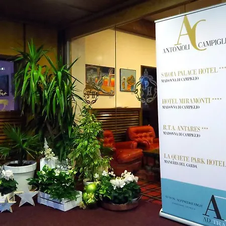 Savoia Palace 4* مادونا دي كامبيليو